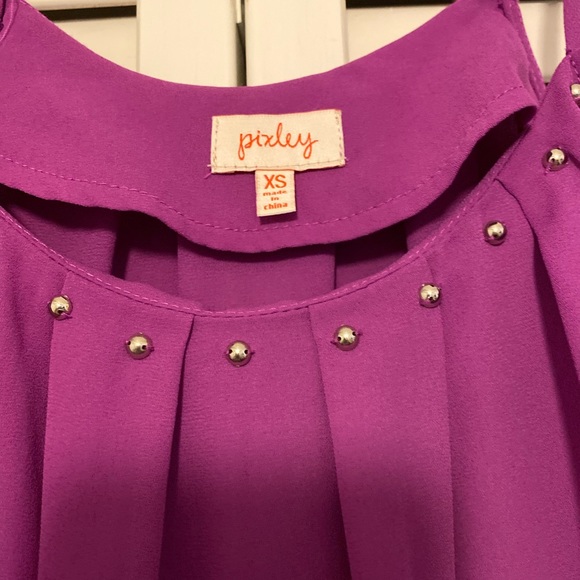 Pixley (Stitch Fix) Ladies Zania Fuchsia Silver Stud Detail Dressy Tank - XS - Picture 6 of 8